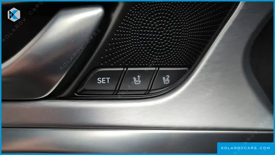 GENESIS G70 2.0T AWD