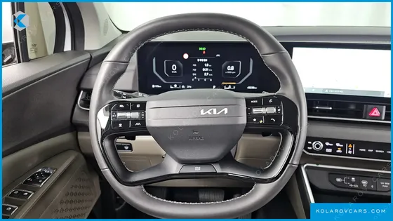 KIA CARNIVAL DIESEL 9-SEATER PRESTIGE