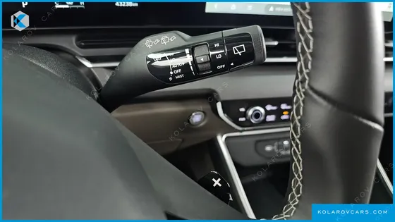KIA CARNIVAL DIESEL 9-SEATER PRESTIGE