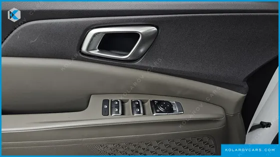 KIA CARNIVAL DIESEL 9-SEATER PRESTIGE