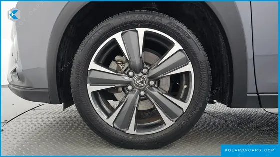 LEXUS UX 2.0 AWD