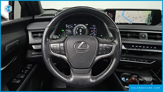 LEXUS UX 2.0 AWD