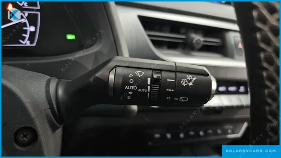 LEXUS UX 2.0 AWD