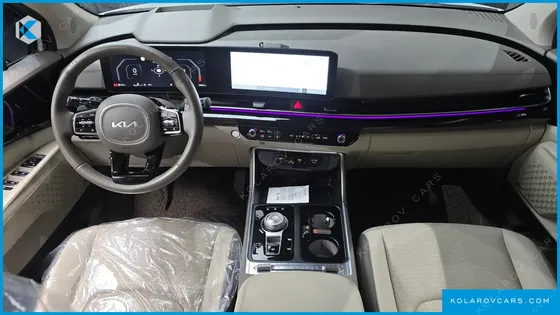 KIA CARNIVAL DIESEL 9-SEATER HI LIMOUSINE