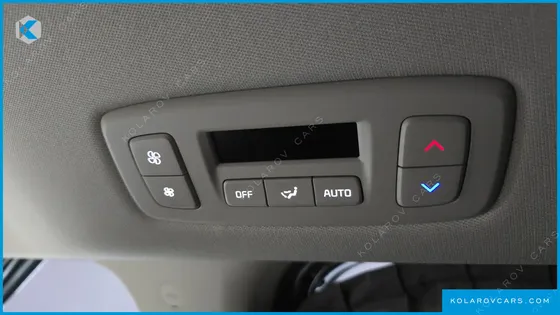 KIA CARNIVAL DIESEL 9-SEATER HI LIMOUSINE