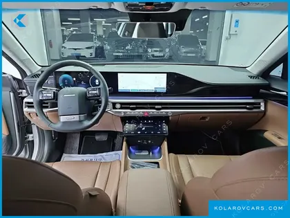 HYUNDAI GRANDEUR PREMIUM