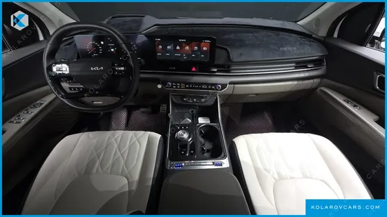 KIA CARNIVAL GASOLINE 9-SEATER NOBLESSE
