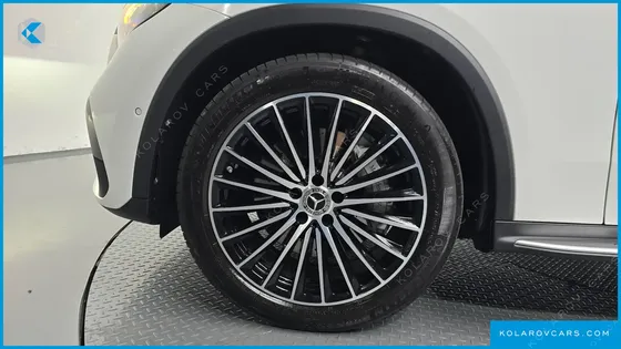 MERCEDES GLC-CLASS GLC300 4MATIC AMG LINE