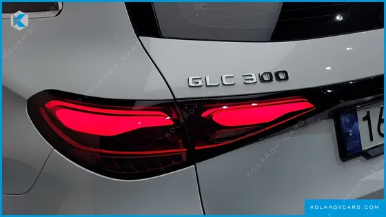 MERCEDES GLC-CLASS GLC300 4MATIC AMG LINE