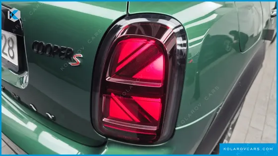 MINI COUNTRYMAN ALL4 CLASSIC LAUNCH PACK