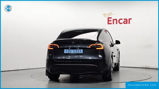 TESLA MODEL Y RWD