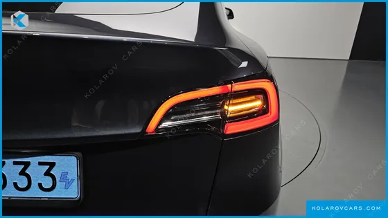 TESLA MODEL Y RWD