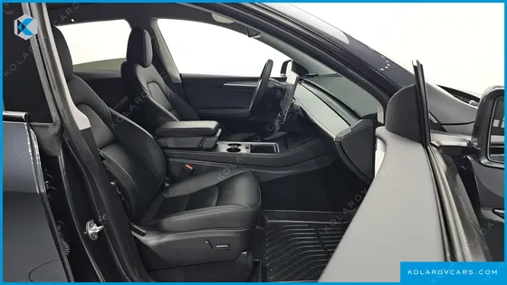 TESLA MODEL Y RWD