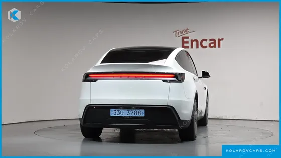 TESLA MODEL Y RWD