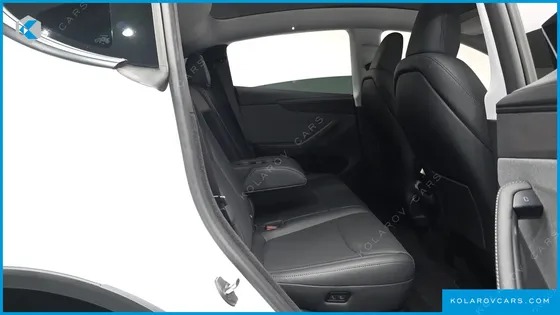 TESLA MODEL Y RWD