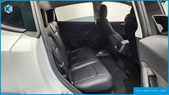 TESLA MODEL Y RWD