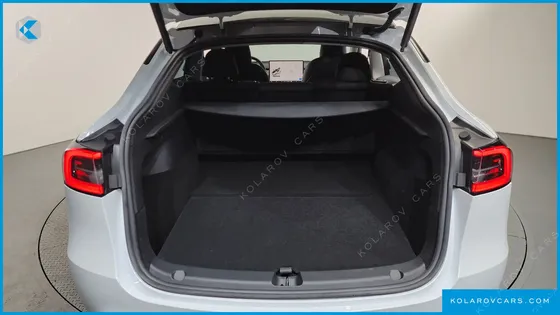 TESLA MODEL Y RWD