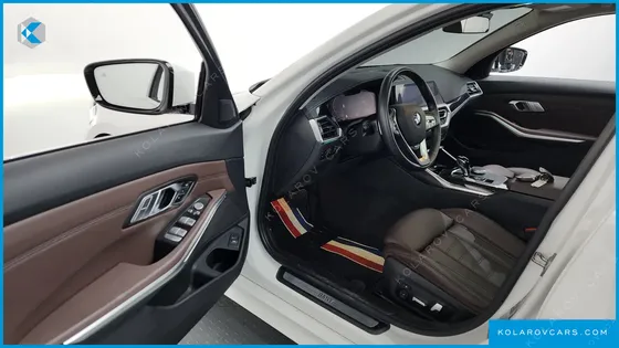 BMW 3 SERIES 320I LUXURY