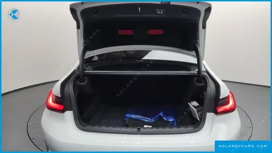 BMW 3 SERIES 320I LUXURY