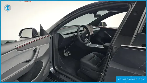 TESLA MODEL Y PREMIUM RWD