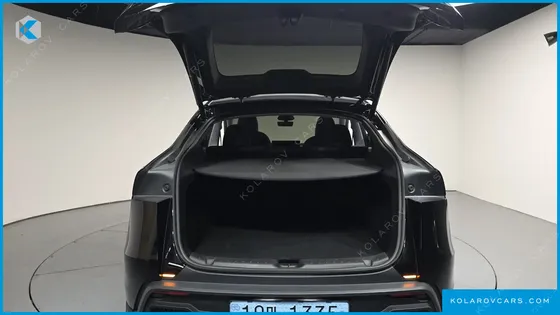 TESLA MODEL Y RWD