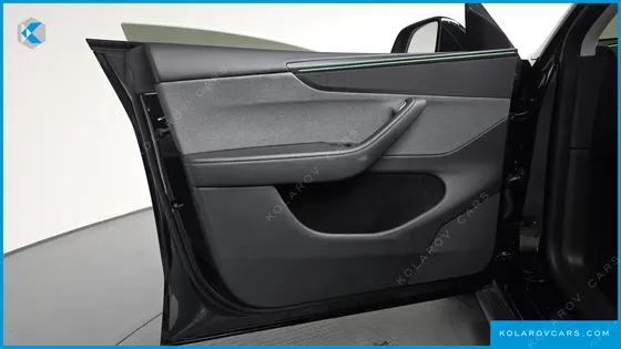 TESLA MODEL Y RWD
