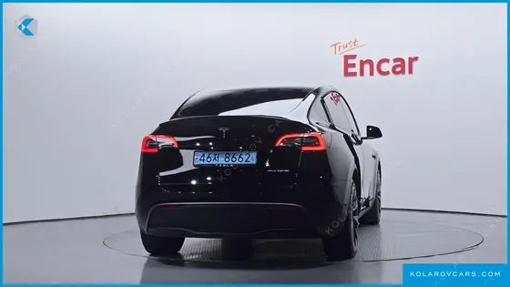 TESLA MODEL Y LONG RANGE AWD