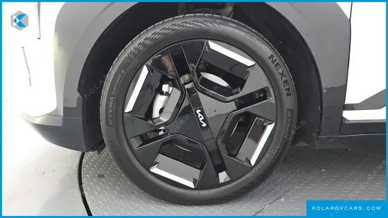 KIA EV3 STANDARD 2WD