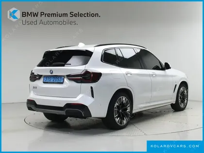 BMW IX3 M SPORTS