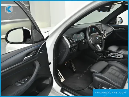 BMW IX3 M SPORTS