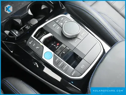 BMW IX3 M SPORTS