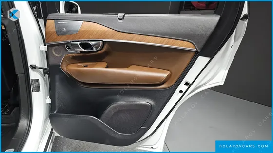 VOLVO XC90 T8 INSCRIPTION HYBIRD