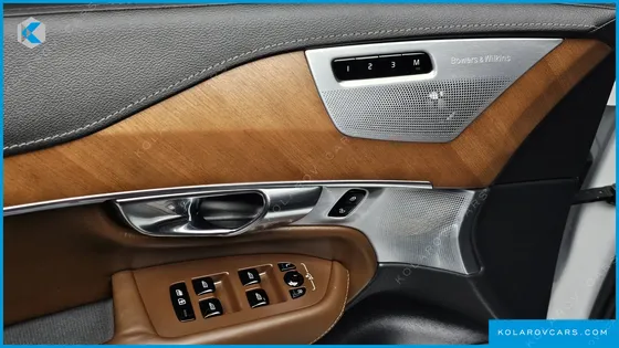 VOLVO XC90 T8 INSCRIPTION HYBIRD
