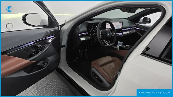BMW 5 SERIES 550E XDRIVE M SPORT PRO