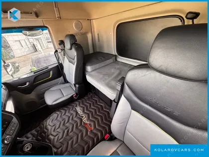 HYUNDAI PAVIS PRESTIGE