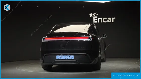 TESLA MODEL Y PREMIUM LONG RANGE AWD