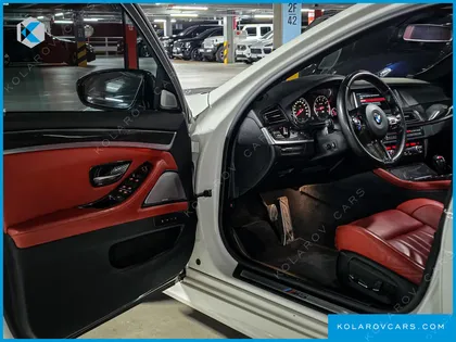 BMW M5 M5 SEDAN