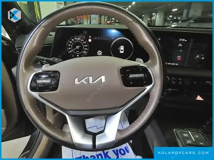 KIA K8 2.5 GASOLINE 2WD