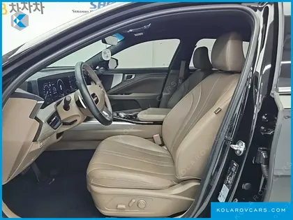 KIA K8 2.5 GASOLINE 2WD