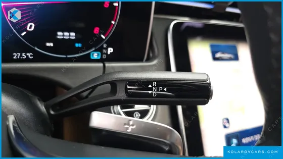 MERCEDES E-CLASS E220D 4MATIC EXCLUSIVE