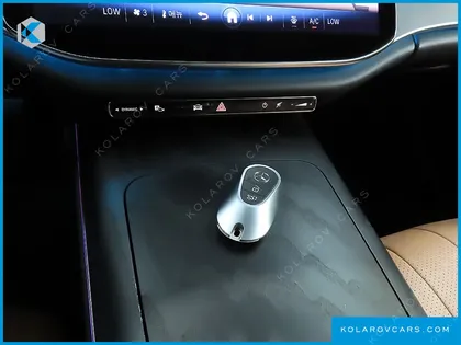 MERCEDES E-CLASS E200 AVANTGARDE