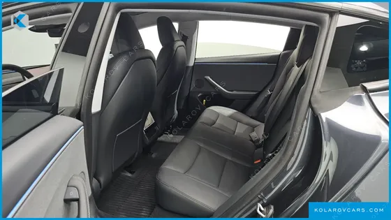 TESLA MODEL 3 RWD