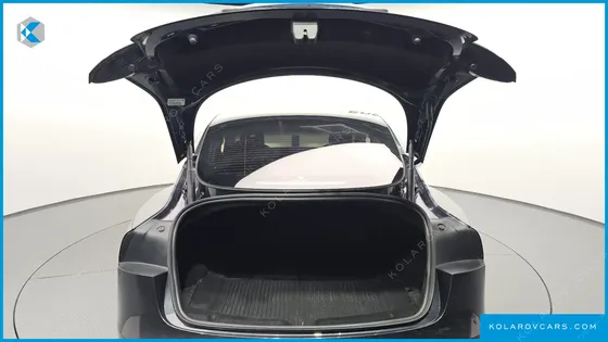 TESLA MODEL 3 RWD