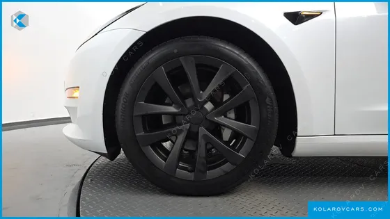 TESLA MODEL 3 LONG RANGE AWD