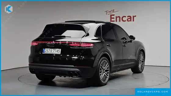 PORSCHE CAYENNE 3.0 PLATINUM EDITION