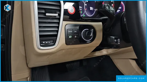 PORSCHE CAYENNE 3.0 PLATINUM EDITION