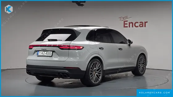 PORSCHE CAYENNE 3.0 PLATINUM EDITION