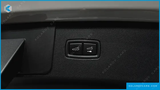PORSCHE CAYENNE 3.0 PLATINUM EDITION