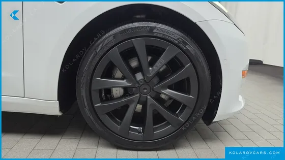 TESLA MODEL 3 LONG RANGE AWD