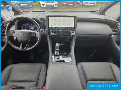 TOYOTA ALPHARD 2.5 HEV EXECUTIVE AWD
